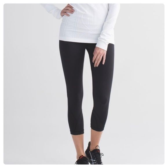 lululemon athletica Pants - Lululemon Inspire Crops II *Luxtreme in Black